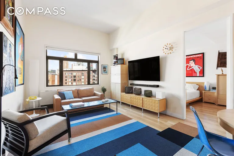 New York City Real Estate | View 11-02 49th Avenue, 6G | 2 Beds, 2 Baths | View 1
