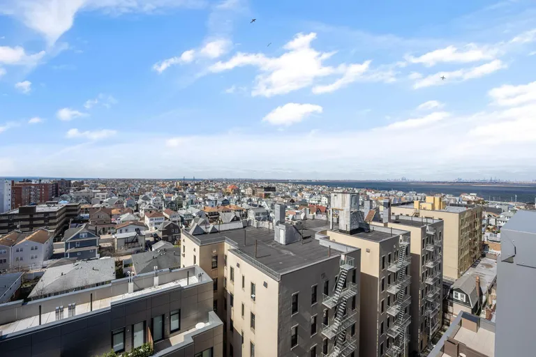 New York City Real Estate | View 133 Beach 116th Street, 4L | room 27 | View 28