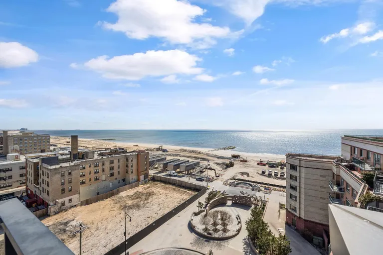 New York City Real Estate | View 133 Beach 116th Street, 4L | room 26 | View 27