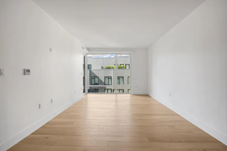 New York City Real Estate | View 133 Beach 116th Street, 4L | room 17 | View 18