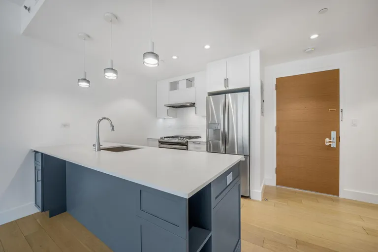New York City Real Estate | View 133 Beach 116th Street, 4L | room 11 | View 12