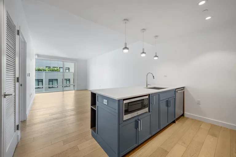 New York City Real Estate | View 133 Beach 116th Street, 4L | room 3 | View 4