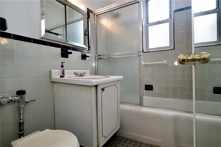 New York City Real Estate | View 2531 East 7th Street, 4J | room 11 | View 12