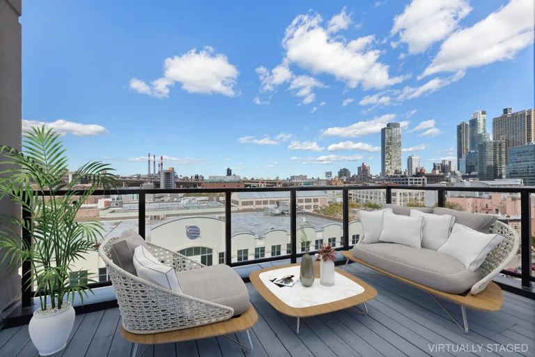 New York City Real Estate | View 11-12 44th Drive, PH4 | room 10 | View 11