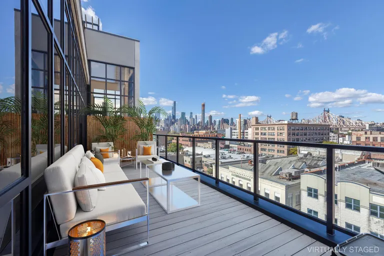New York City Real Estate | View 11-12 44th Drive, PH4 | room 9 | View 10