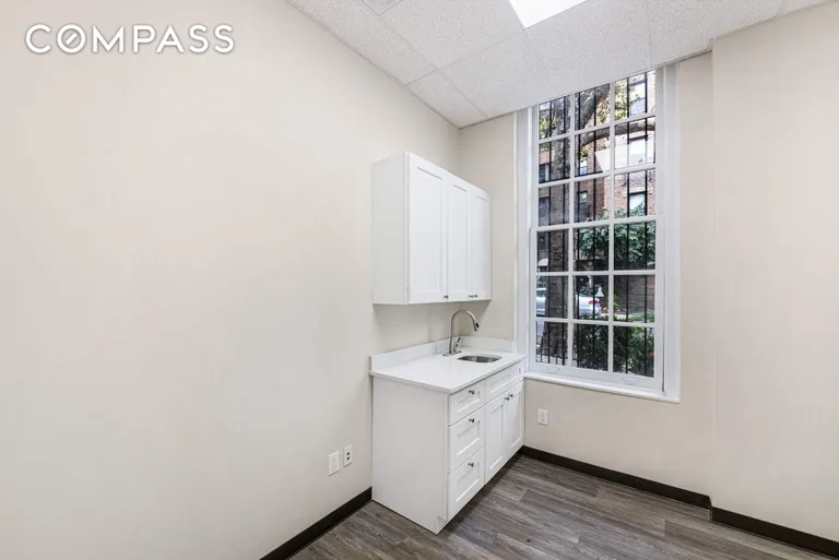 New York City Real Estate | View 78-31 37th Avenue, GC | room 4 | View 5