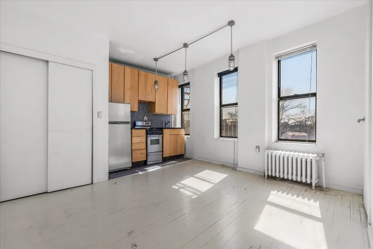 New York City Real Estate | View 39-75 56th Street, 5J | 1 Bath | View 1