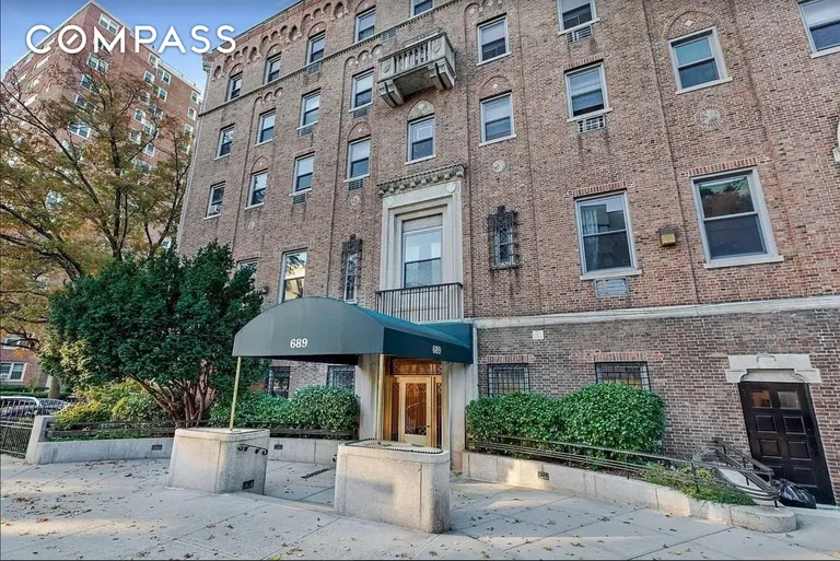 New York City Real Estate | View 689 Fort Washington Avenue, 3BB | room 16 | View 17