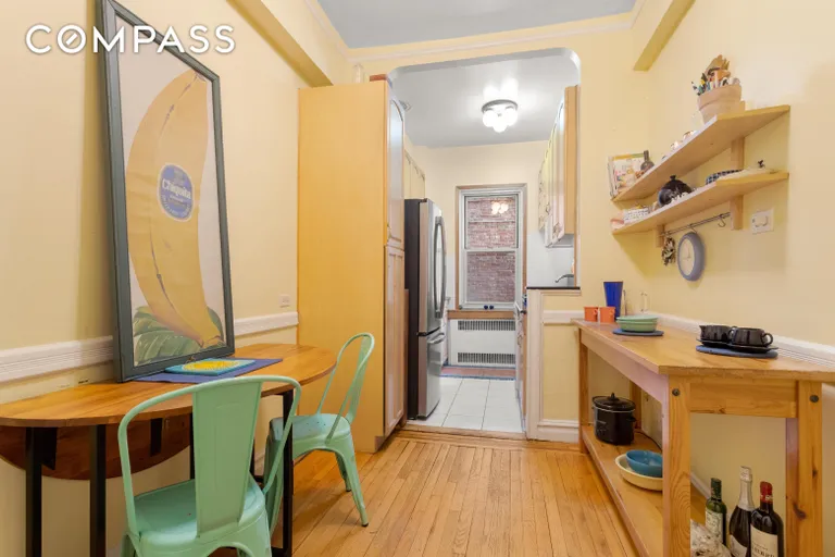 New York City Real Estate | View 720 Fort Washington Avenue, T | room 8 | View 9