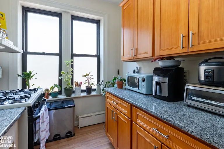 New York City Real Estate | View 825 48th Street | room 8 | View 9