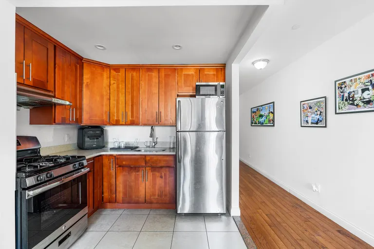 New York City Real Estate | View 70-26 Queens Boulevard 5-A, 5A | room 1 | View 2