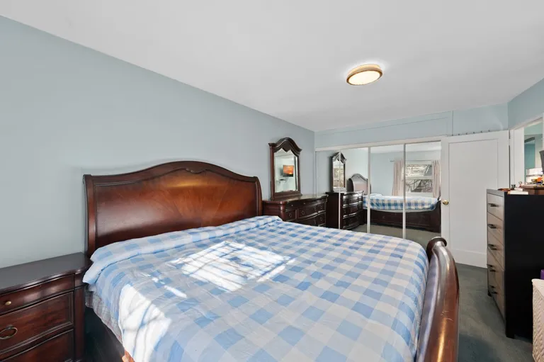 New York City Real Estate | View 1001 Shore Parkway, 2 | room 11 | View 12