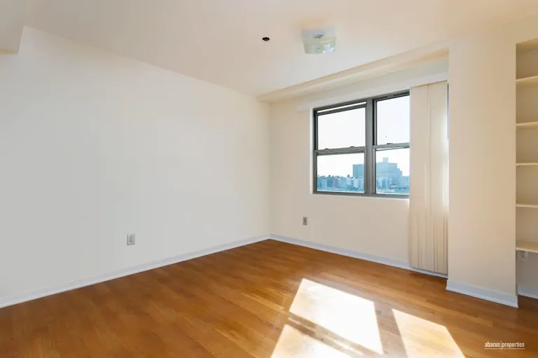 New York City Real Estate | View 3047 Brighton 6th St, 9A | room 11 | View 12