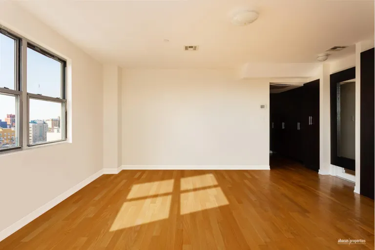 New York City Real Estate | View 3047 Brighton 6th St, 9A | 2 Beds, 2 Baths | View 1