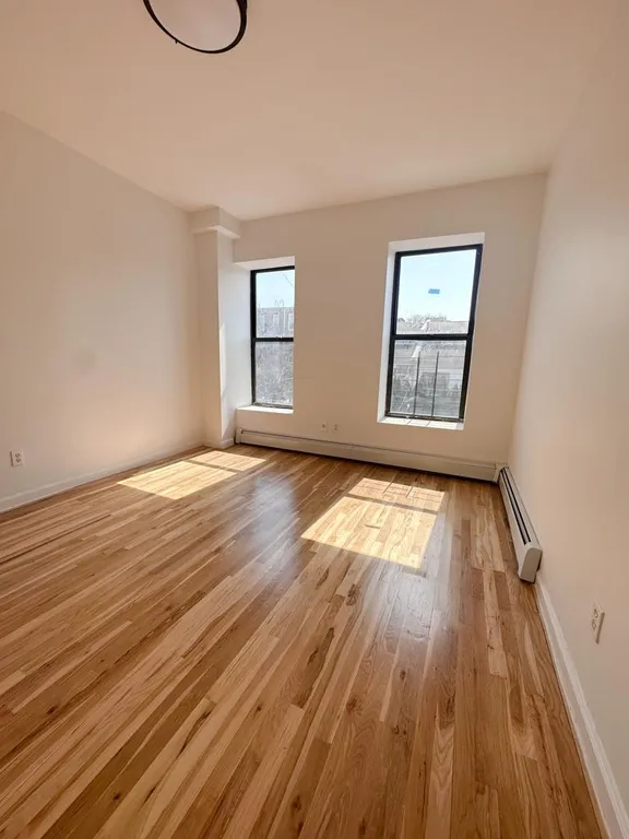 New York City Real Estate | View 194 Macdougal Street | room 3 | View 4