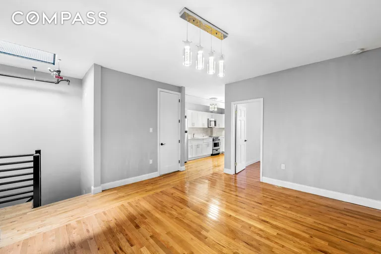 New York City Real Estate | View 444 Fountain Avenue | room 1 | View 2