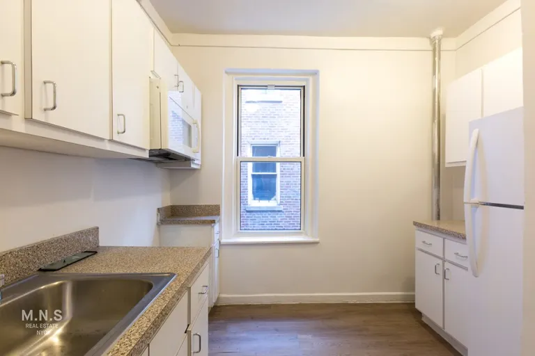 New York City Real Estate | View 514 West 213th Street, 5A | room 3 | View 4