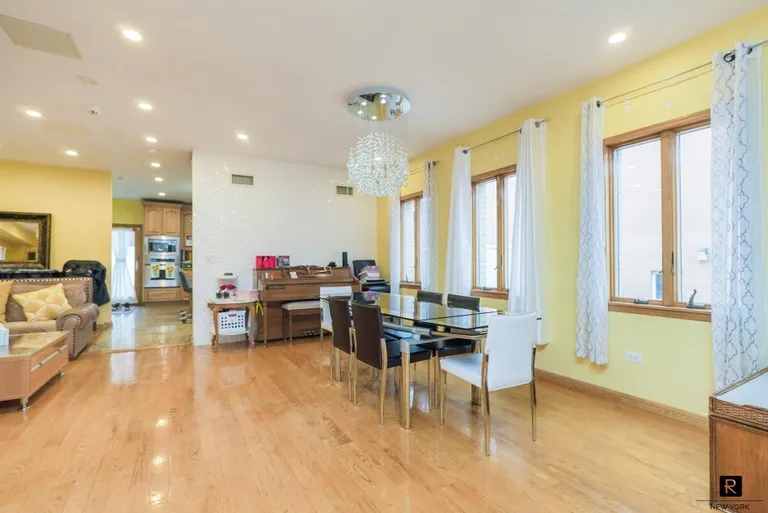 New York City Real Estate | View 265 Bay 8th Street, HOUSE | room 5 | View 6