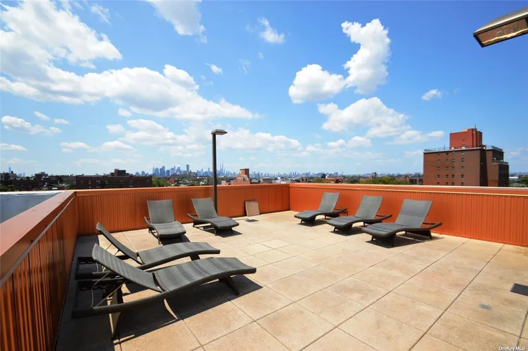 New York City Real Estate | View 69-14 41st Avenue, 401 | room 12 | View 13