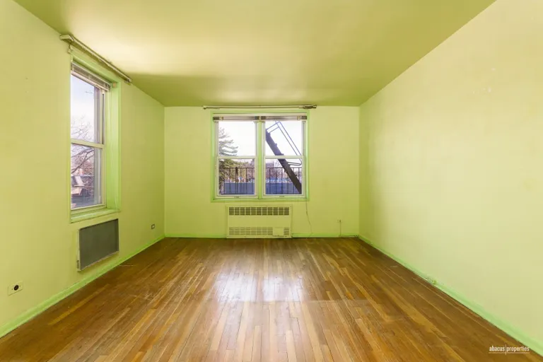 New York City Real Estate | View 2711 Avenue X, 2B | room 4 | View 5