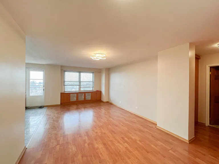 New York City Real Estate | View 1935 Shore Parkway, 6B | room 14 | View 15