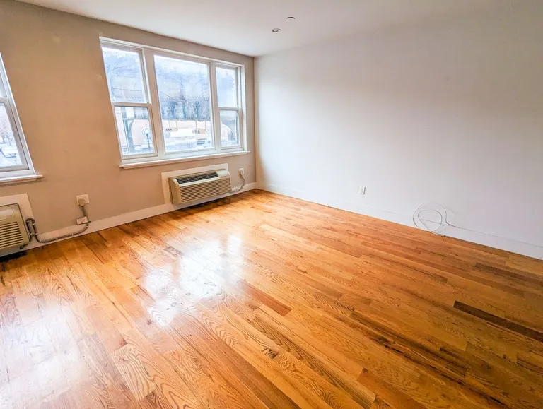 New York City Real Estate | View 1668 Broadway, 3F | room 1 | View 2