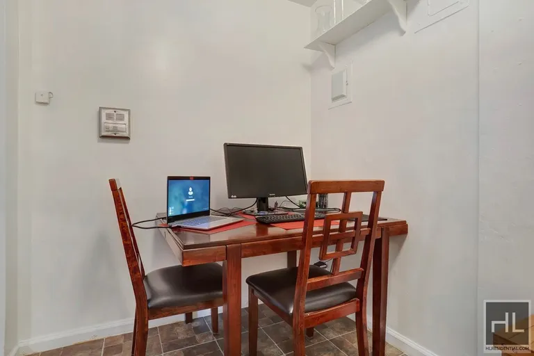New York City Real Estate | View 39-30 52nd Street, 5E | room 5 | View 6