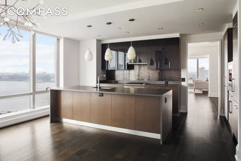New York City Real Estate | View 50 Riverside Boulevard, 30B | room 5 | View 6