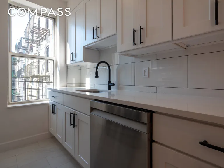 New York City Real Estate | View 856 43rd Street, 32 | room 1 | View 2