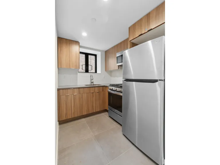 New York City Real Estate | View 1433 East 52nd Street, 2A | 2 Beds, 2 Baths | View 1