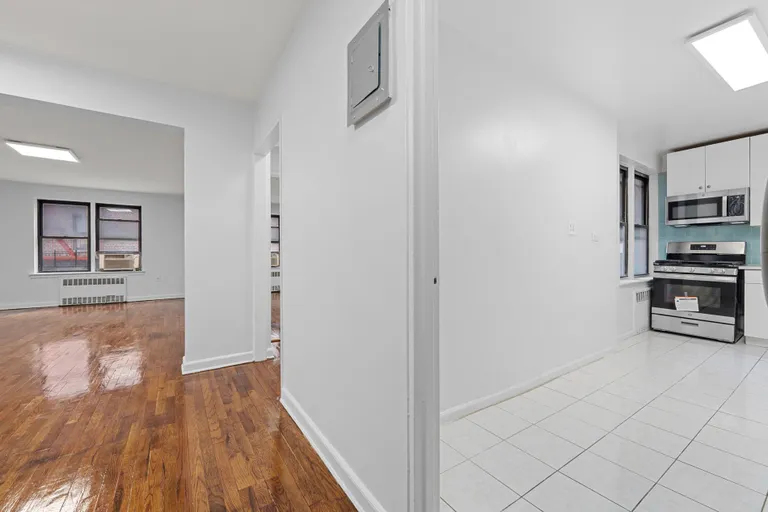 New York City Real Estate | View 37-56 87th Street, 2G | room 7 | View 8