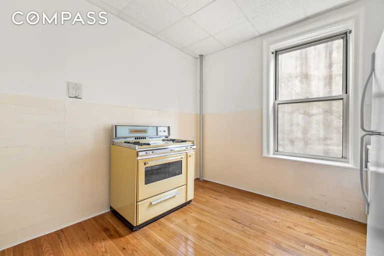 New York City Real Estate | View 755 42nd Street, 4 | room 7 | View 8