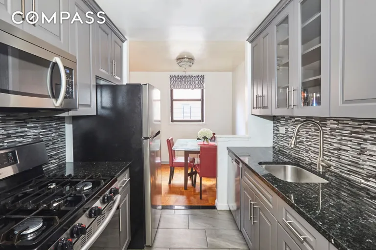New York City Real Estate | View 1165 East 54th Street, 2P | 1 Bed, 1 Bath | View 1