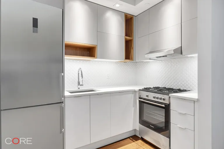 New York City Real Estate | View 26 East 19th Street, 1B | room 3 | View 4