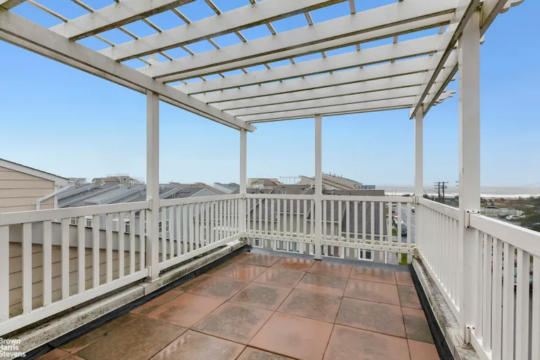 New York City Real Estate | View 7319 Lighthouse Drive, 2 | room 6 | View 7