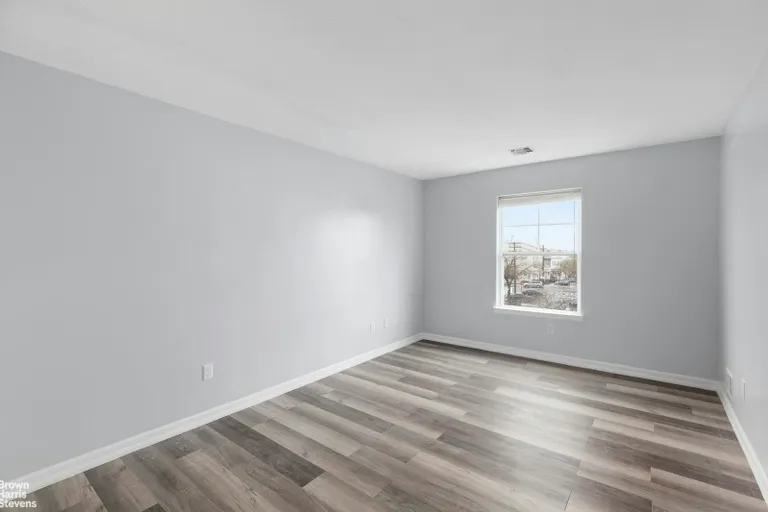 New York City Real Estate | View 7319 Lighthouse Drive, 2 | room 3 | View 4