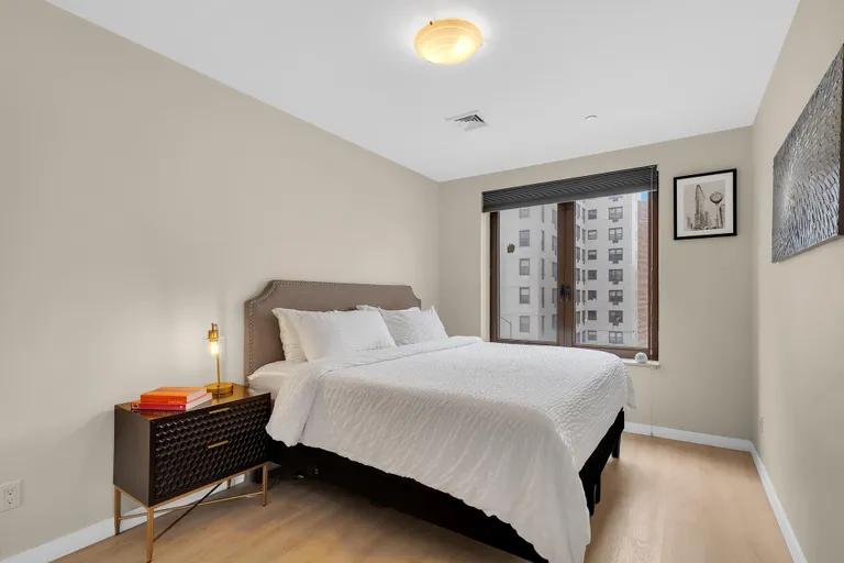 New York City Real Estate | View 179 West End Avenue, 4A | room 2 | View 3