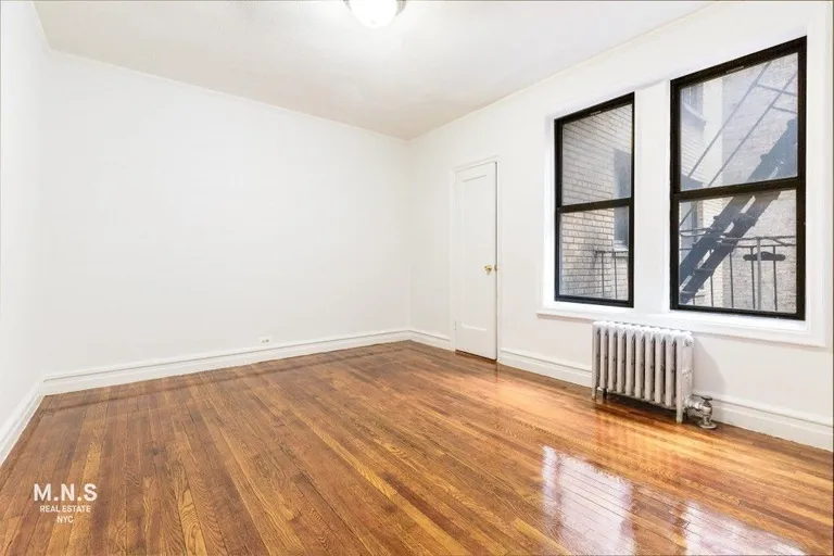 New York City Real Estate | View 43-34 49th Street, 4L | room 4 | View 5