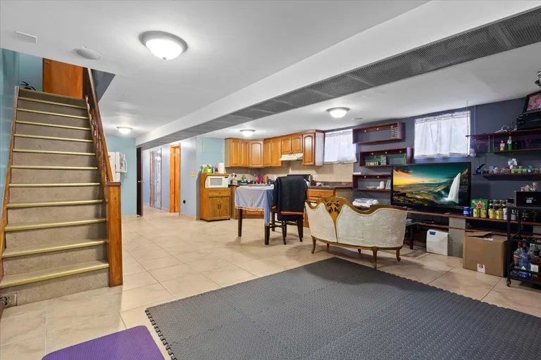 New York City Real Estate | View 1649 West 4th Street, 1 | room 14 | View 15