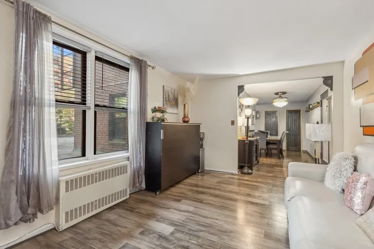 New York City Real Estate | View 2555 Batchelder St, 1E | room 1 | View 2