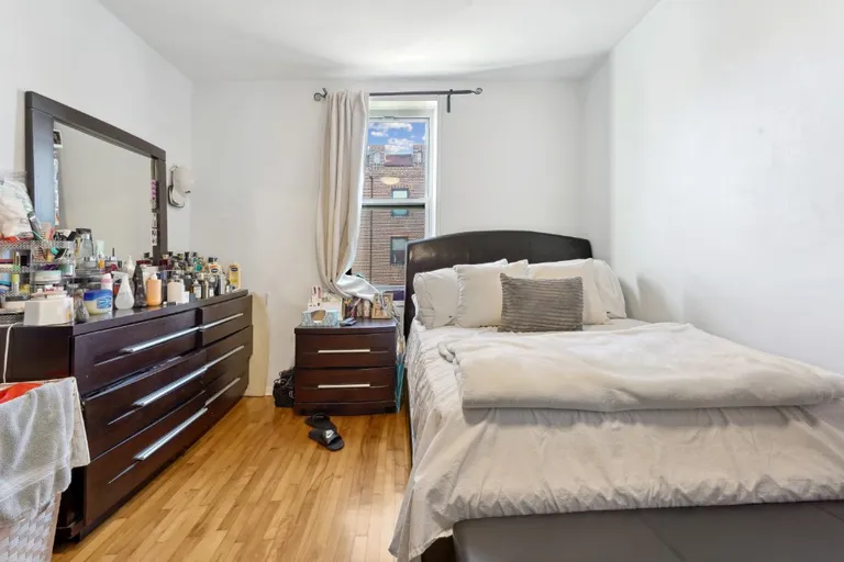 New York City Real Estate | View 88-10 35th Avenue, 5C | room 5 | View 6