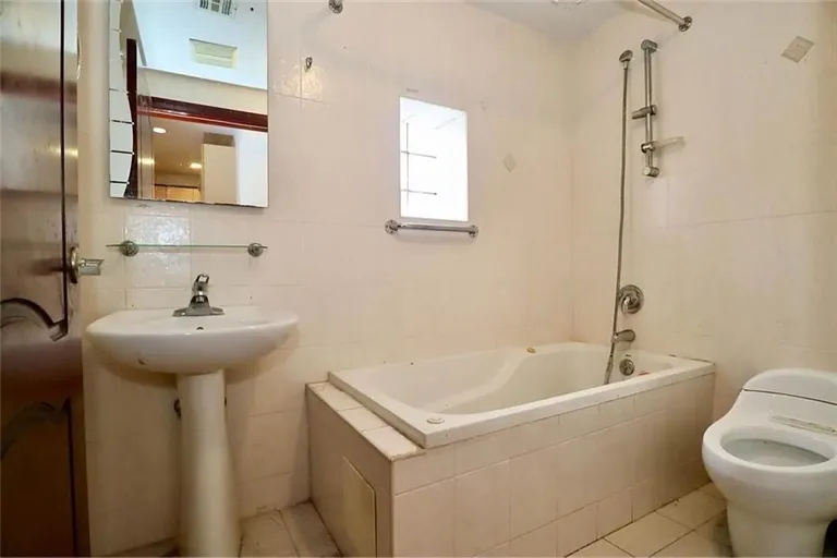 New York City Real Estate | View 1812 Quentin Road, 3A | room 4 | View 5