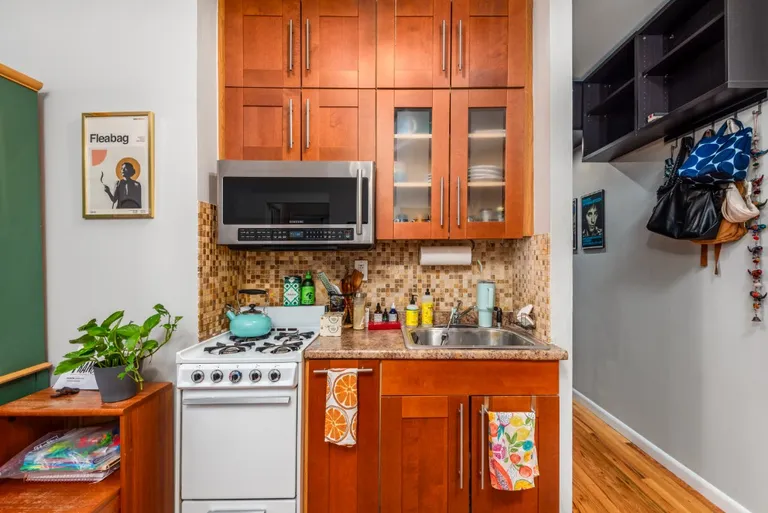 New York City Real Estate | View 39-75 56th Street, 1H | room 3 | View 4