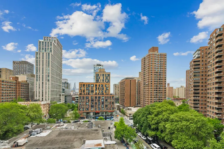 New York City Real Estate | View 212 East Broadway G901, G901 | room 10 | View 11