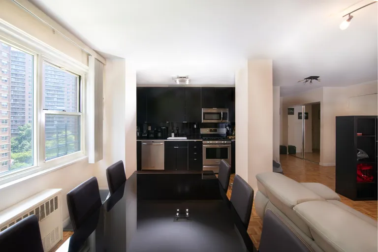 New York City Real Estate | View 2942 West 5th Street, 7G | 2 Beds, 1 Bath | View 1