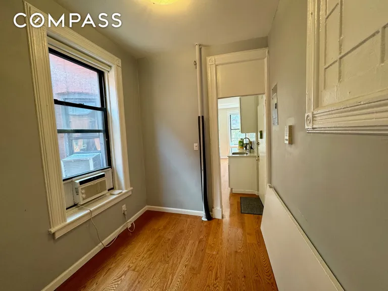 New York City Real Estate | View 349 West 44th Street 5Fe, 5FE | room 6 | View 7