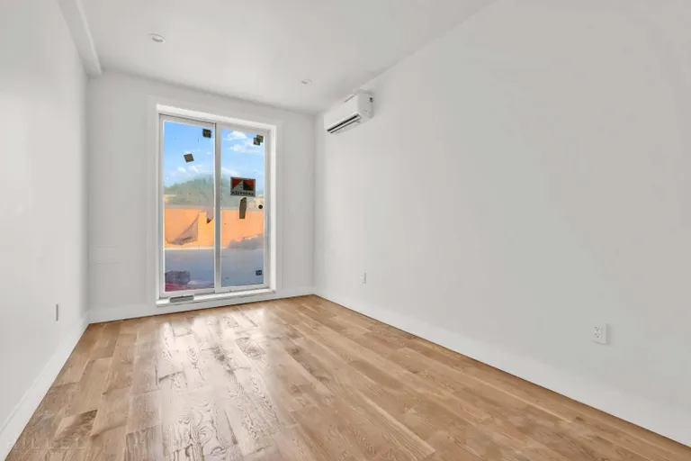 New York City Real Estate | View 1647 Hancock Street | room 2 | View 3