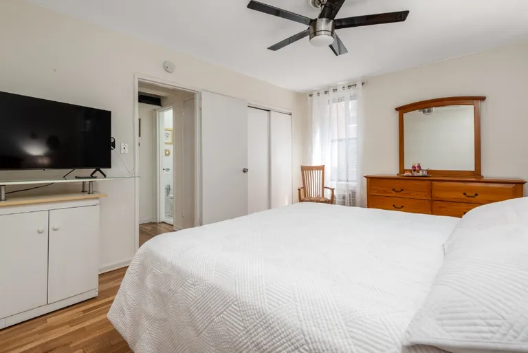 New York City Real Estate | View 65-15 38th Ave., 2L | room 7 | View 8