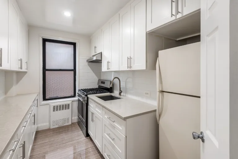 New York City Real Estate | View 65-15 38th Ave., 2L | room 5 | View 6