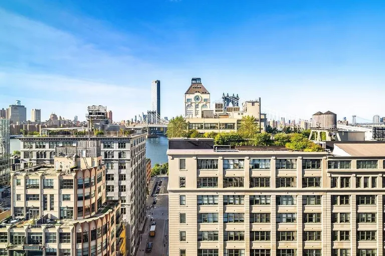 New York City Real Estate | View 30 Front Street, 18C | room 6 | View 7